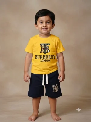 Boys / Tshirt / Burberry - BB06